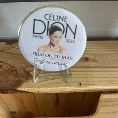 Badge Céline Dion